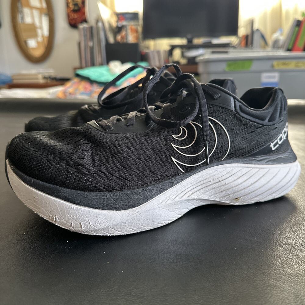 Topo Athletic Atmos Womens 11 Wide READ Black Road Running Shoes 5mm Drop 505